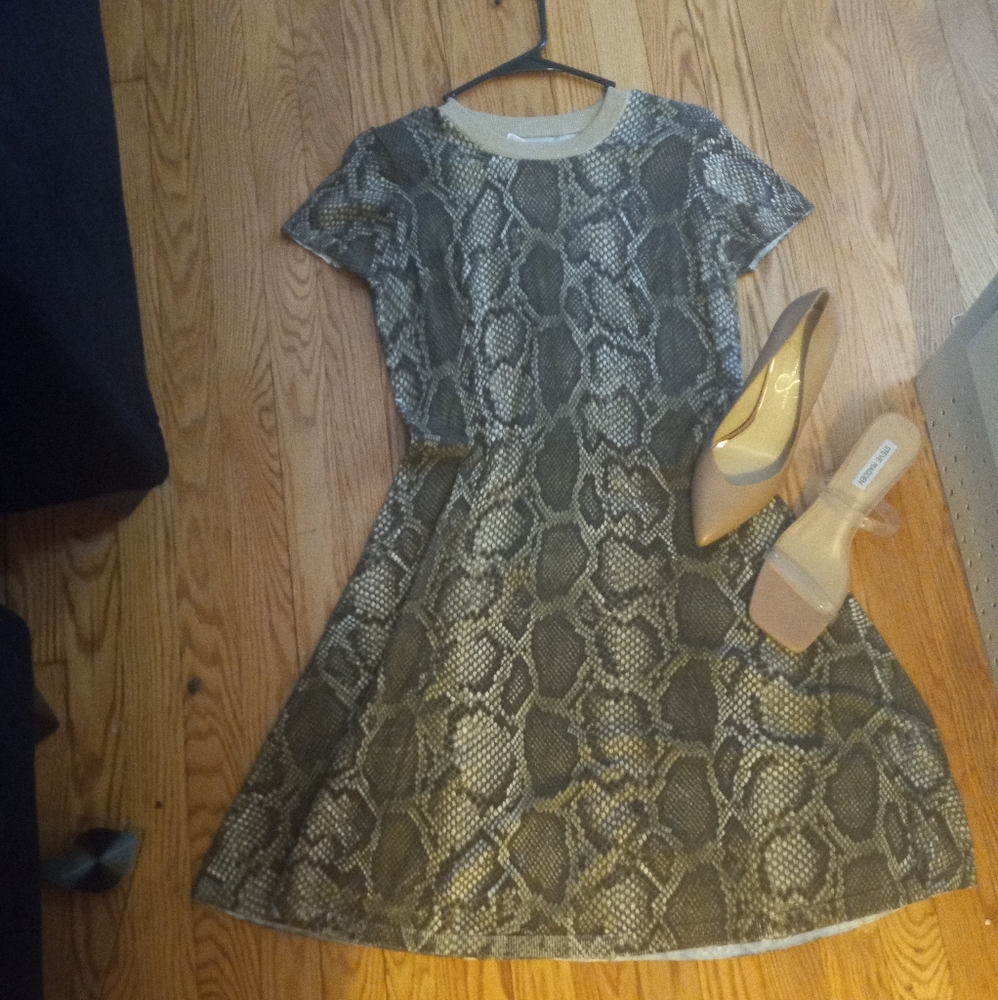 Micheal kros snake sweater dress